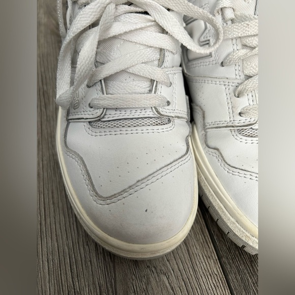New Balance 550 White Women’s Size 7 – Classic Retro Basketball Sneaker - Picture 16 of 16
